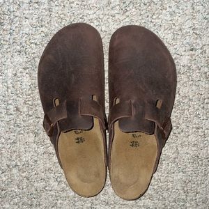 Mens 11 - Boston Brown Clogs Birkenstocks